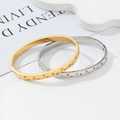 Stars bangle